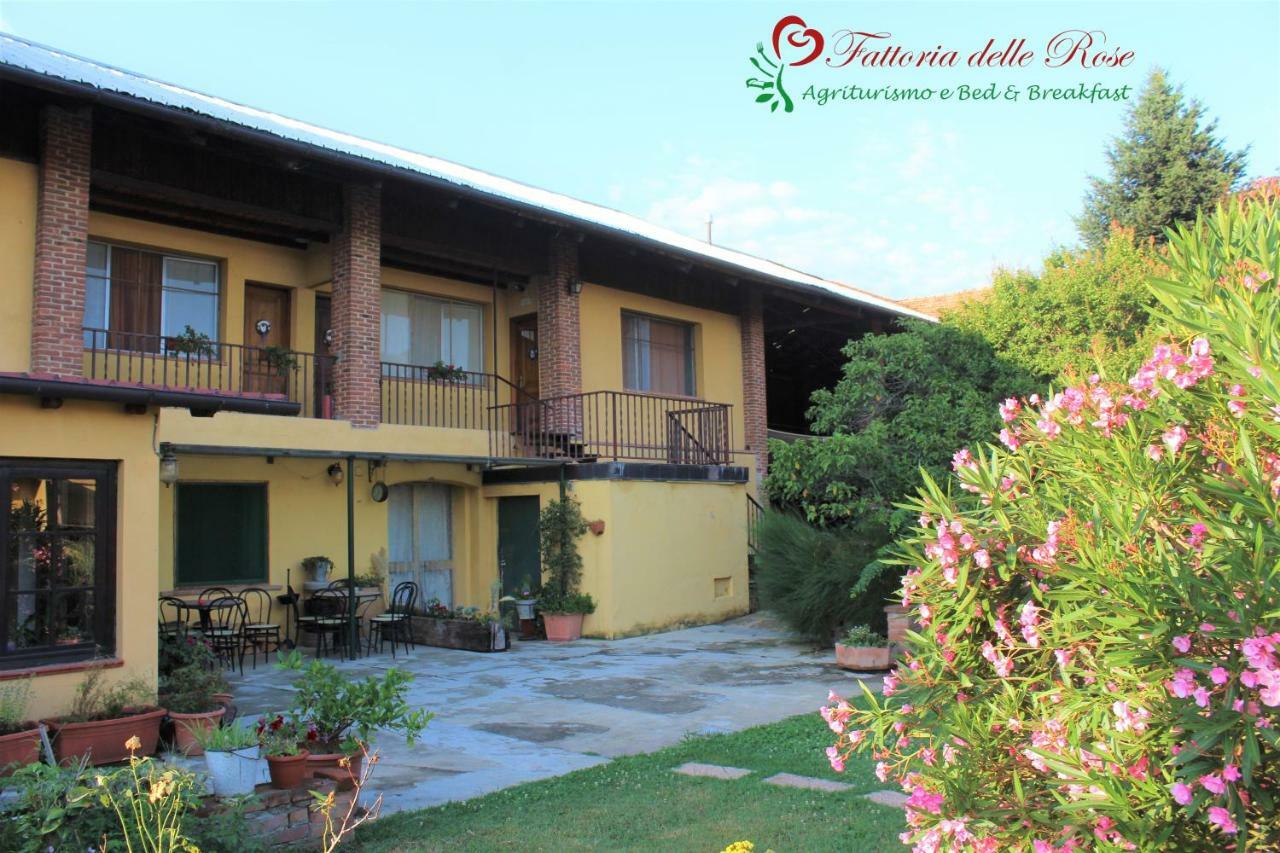Fattoria Delle Rose Villa Salussola Buitenkant foto